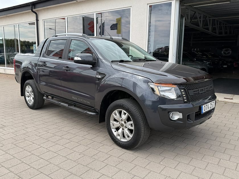 Bild 3 av Ford Ranger Dubbelhytt WILDTRACK 3.2 TDCi 4x4 Aut 200 hk