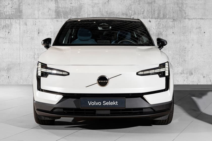 Bilde 3 av Volvo EX30 Single Motor Extended Range MotorExtRange | Sommerkampanje