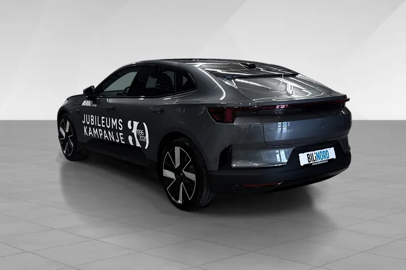Polestar 4 Long Range Dual motor bilde 4