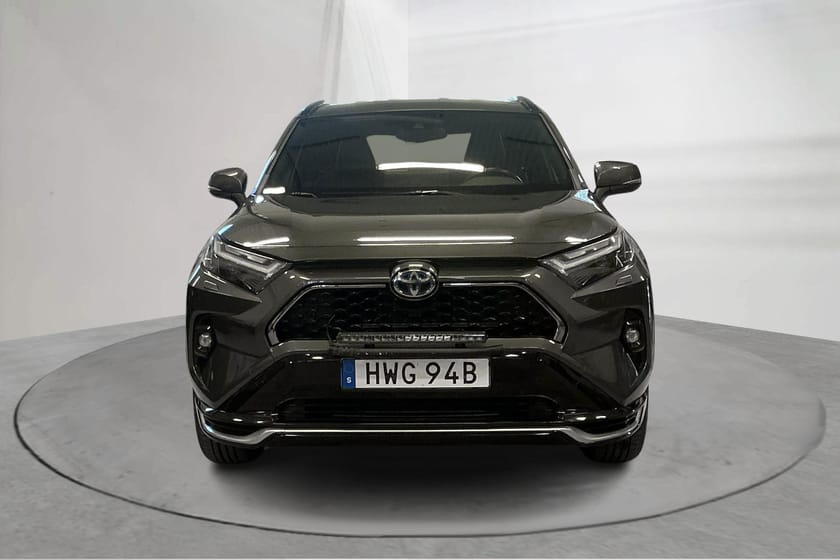 Bild 5 av Toyota RAV4 Plug-in Hybrid AWDi (306hk) Backkamera Drag
