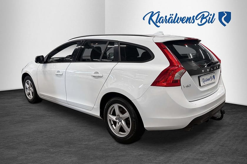 Bild 3 av Volvo V60 D2 Momentum Nordic Edition (116hk) Euro 5 Drag M-värme