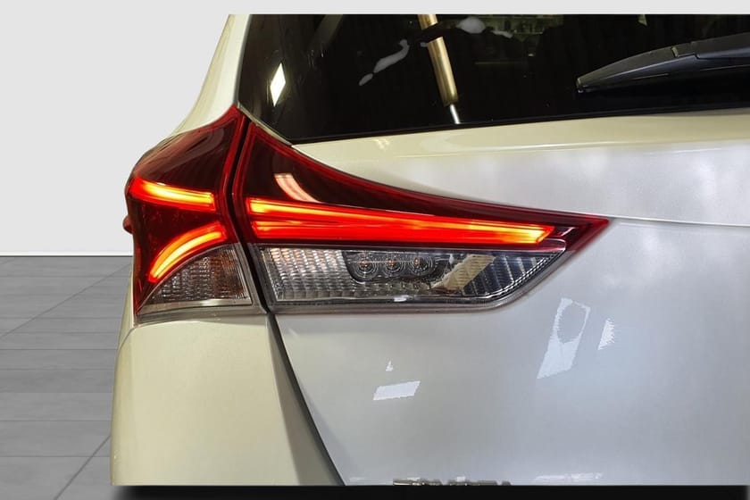 Bild 5 av Toyota Auris 1,2T 5D ACTIVEPLUS COMFORT DRAG V-HJUL