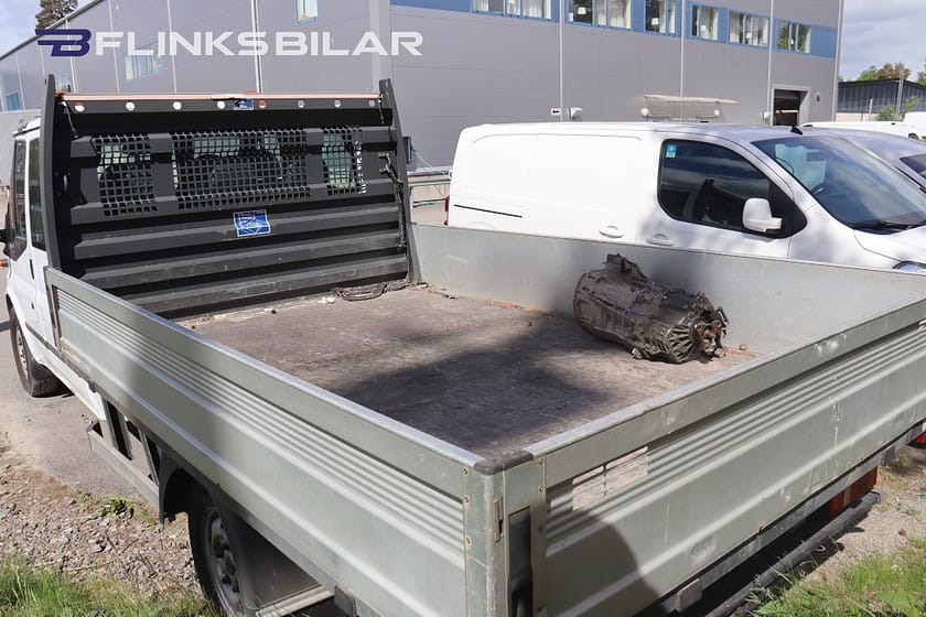Bild 4 av Ford Transit T350 Chassis Dubbelhytt 2.2 TDCi RWD *REPOBJEKT*