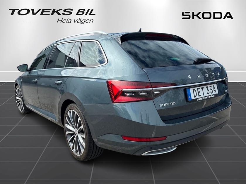 Bild 3 av Škoda Superb Kombi L&K 2,0 TDI 190 DSG 4X4 L&K