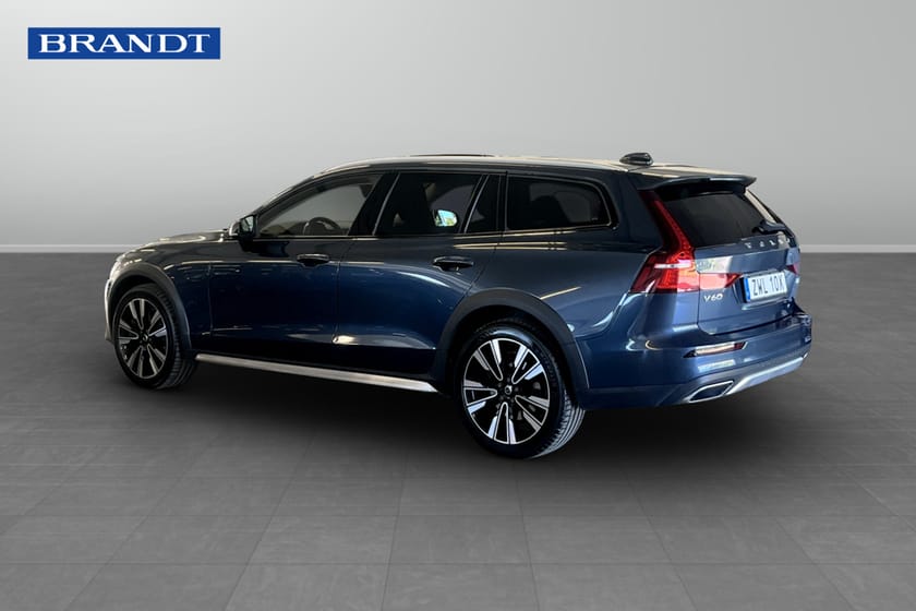Bild 2 av Volvo V60 Cross Country B4 AWD Diesel Adv SE