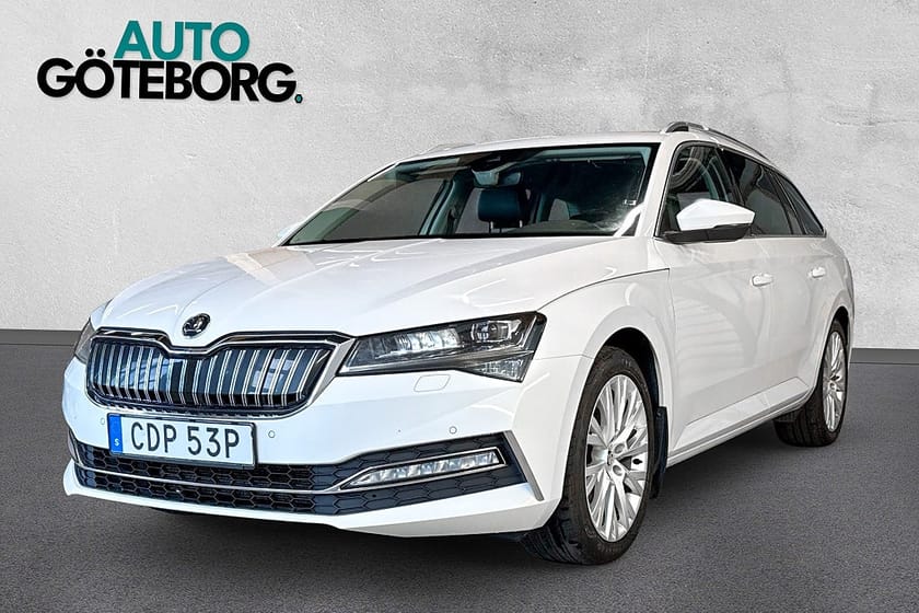 Bild 1 av Škoda Superb iV Kombi Skoda 1.4 TSI Business Edition Style Drag 1-Ägare