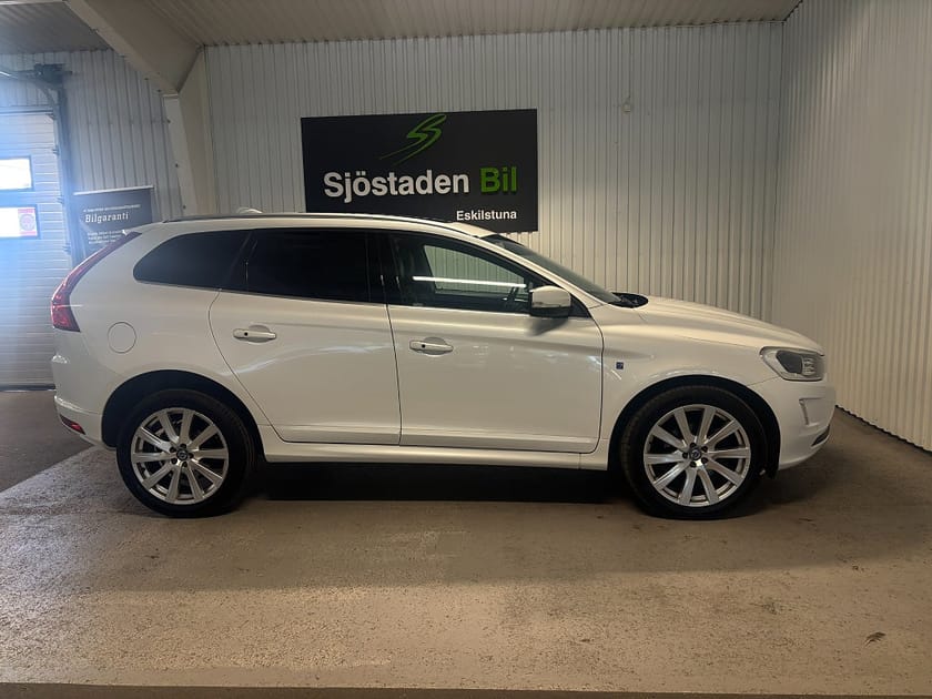 Bild 5 av Volvo XC60 D4 AWD automat Ocean Race Navi/Värmare/Kamera/Drag