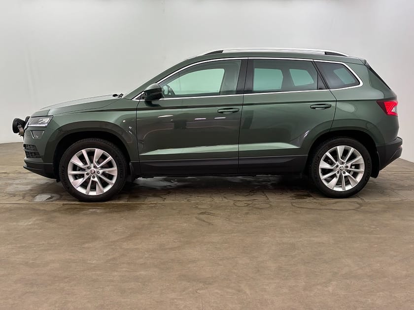 Bild 3 av Škoda Karoq Skoda 2.0 TDI 4x4 Style Panorama Canton Bkamera Drag Nyservad