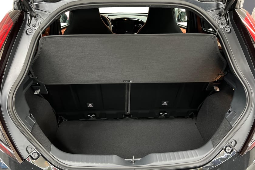 Bild 4 av Toyota Aygo X Hybrid