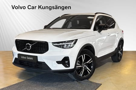 Volvo XC40 B3 FWD Bensin Plus Dark 360-kamera Rattvärme Förarstödpaket Selekt