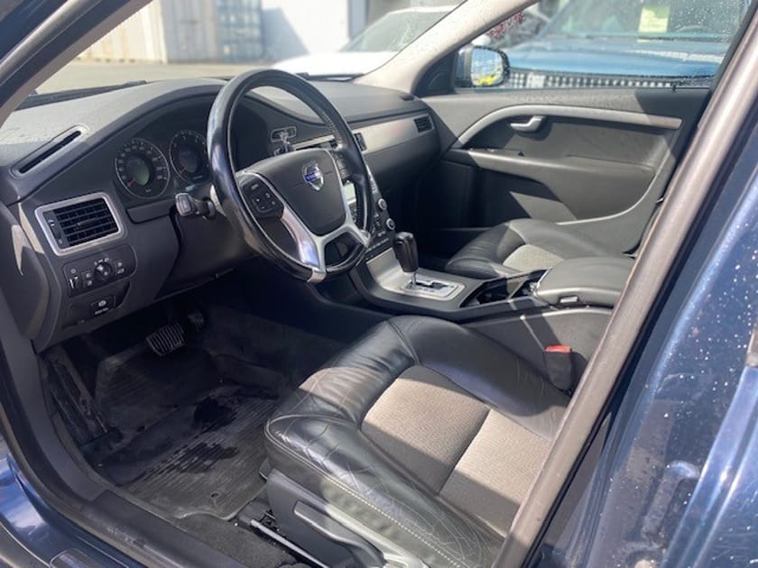 Bild 5 av Volvo V70 2.4D Geartronic, 175hk Momentum, drag, kamrem bytt