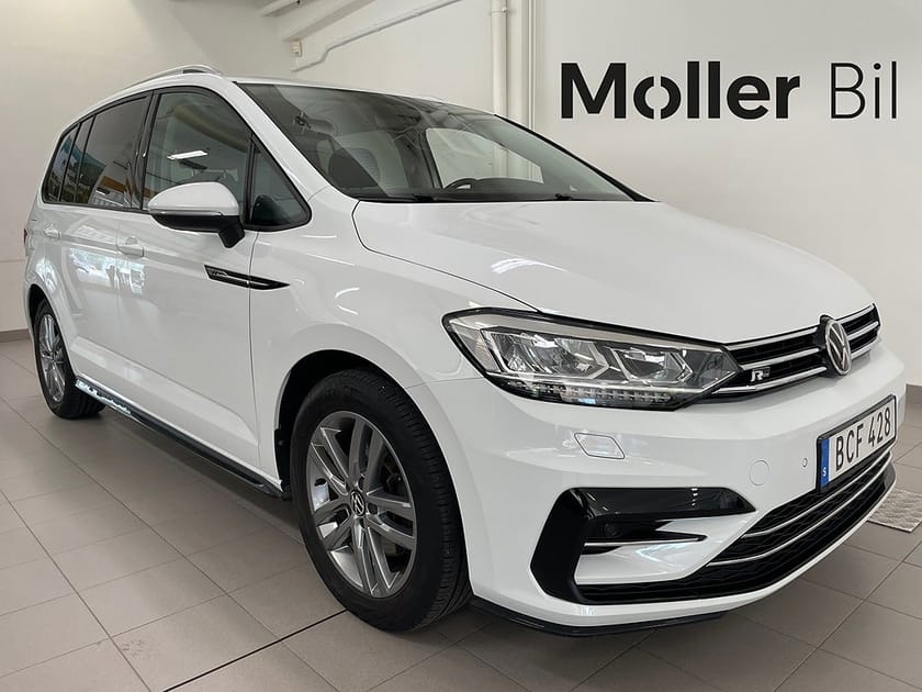 Bild 1 av Volkswagen Touran 7-seater TDI 150Hk DSG | R-LINE | 7-SITS | DRAG & VÄRMARE