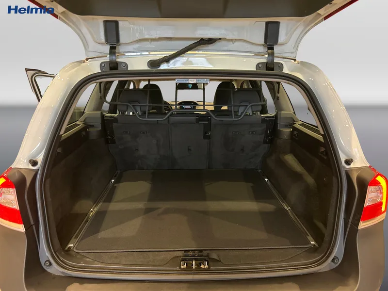 Bild 13 av 15 – Volvo XC70 XC D4 AWD ClassicMomentum Classic Momentum