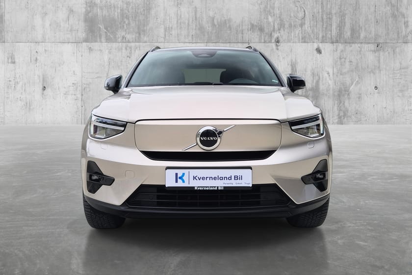 Bilde 2 av Volvo XC40 Recharge Twin AWD Plus Krok/ACC/Navi/Ryggekamera/Carplay ++
