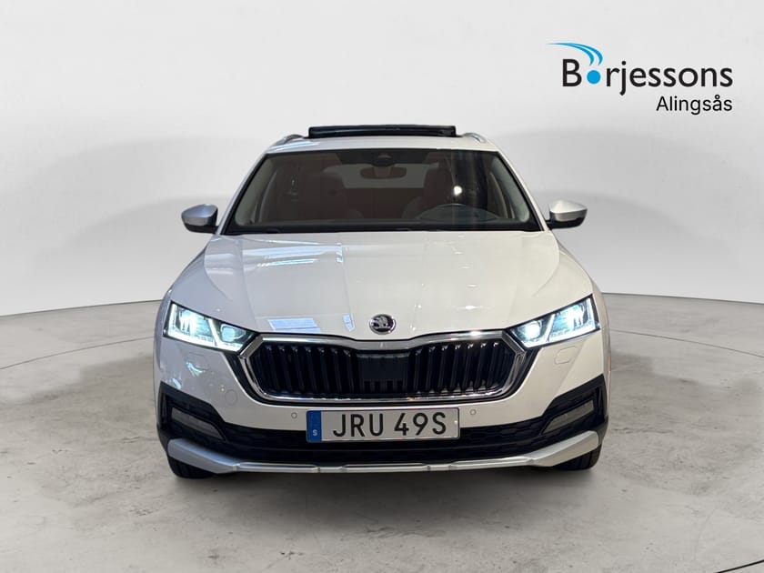 Bild 4 av Škoda Octavia Scout TDI 4x4 200hk DSG SE UTRUSTNING!