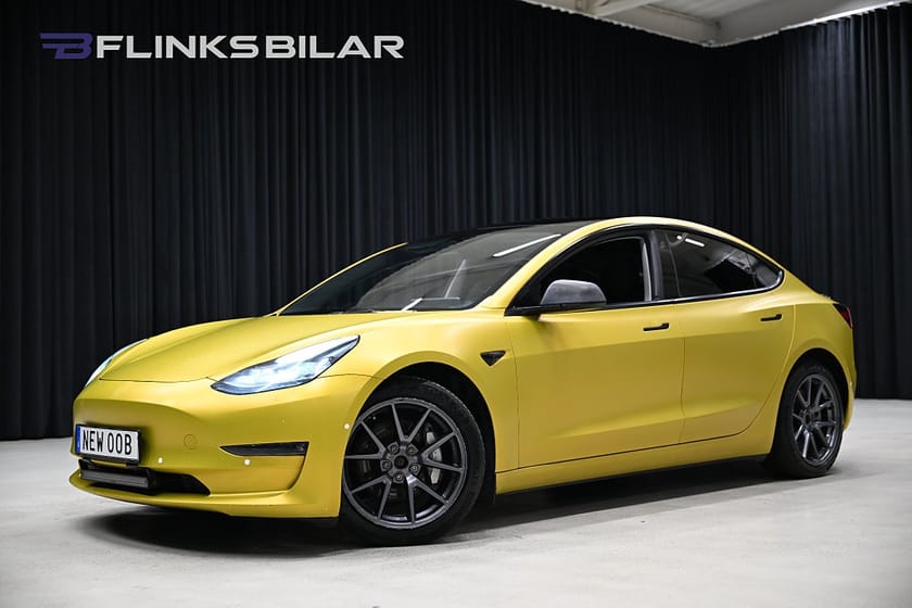 Bild 1 av Tesla Model 3 Long Range AWD Kamera Dragkrok