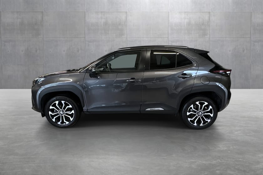 Bilde 2 av Toyota Yaris Cross Hybrid 115 1,5 Bensin Automatgir Active Tech