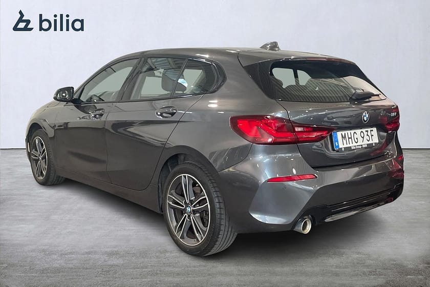 Bild 2 av BMW 118i Aut | Sport line | PDC bak