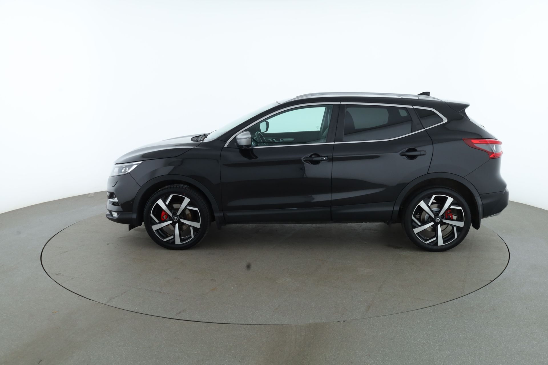 Nissan Qashqai 1.6 dCi 2018, kuva 2/10