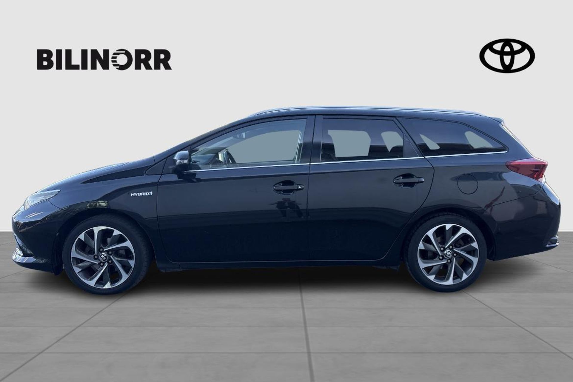 Toyota Auris 1,8 HSD TS ACTIVEPLUS 2016, photo 4/10