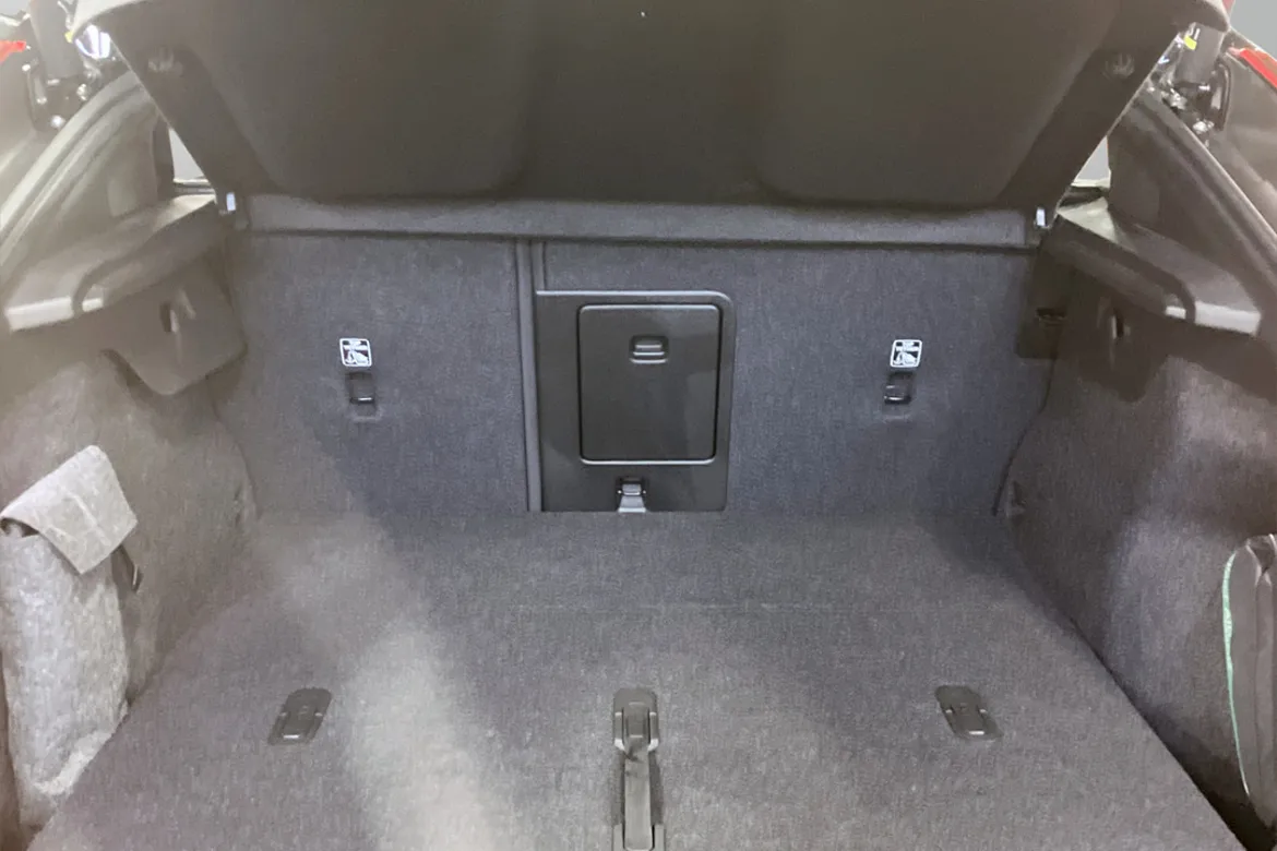 Volvo EC40 Single Motor