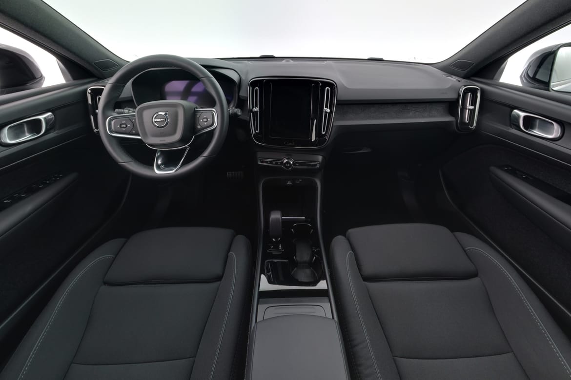 Volvo XC40 2023 - miniatyr 8