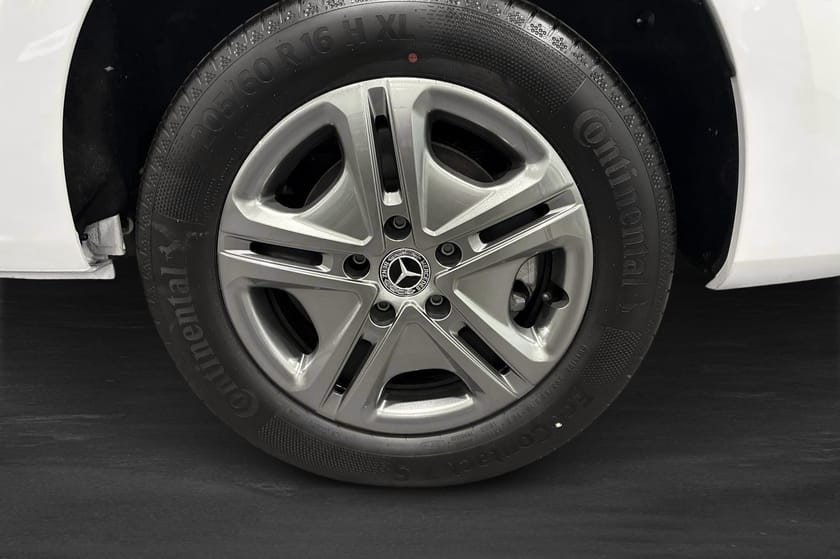 Bild 3 av Mercedes-Benz Citan 112 CDI SKÅP L2 SPECIAL EDITION