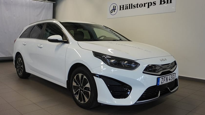 Bild 1 av Kia Ceed Sportswagon Plug-in Hybrid ADVANCE/DRAG/B-KAMERA/RATTVÄRMARE