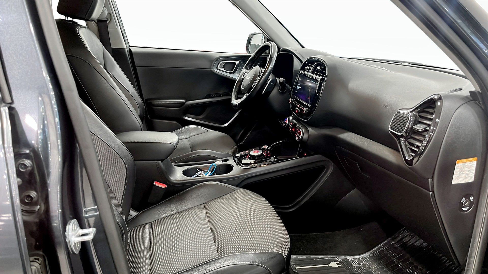 Kia e-Soul ADVANCE LONG RANGE 2022, kuva 3/10
