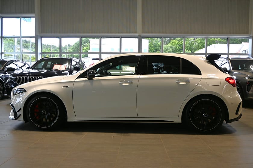 Bild 2 av Mercedes-Benz AMG A 45 S 4MATIC+ Line Premium Plus Euro 6