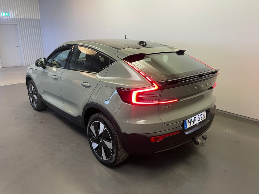 Bild 4 av Volvo C40 Recharge Extended Range Ultimate / Dragkrok / Elstol / Navigation /