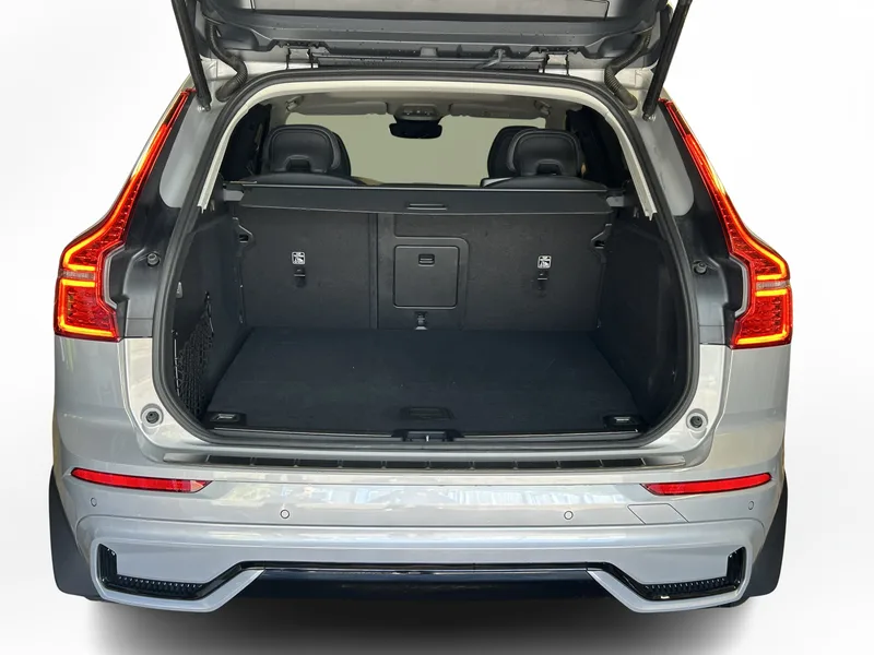 Bild 12 av 15 – Volvo XC60 T6 Plus Dark Nordic Edition Plus Nordic Edition