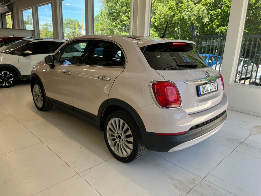 Bild 3 av Fiat 500X Mycket fint skick