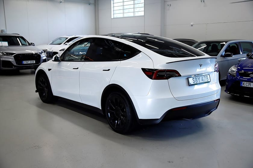Bild 5 av Tesla Model Y Long Range AWD