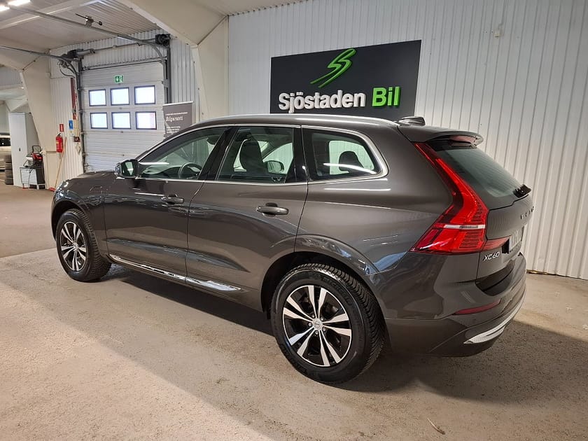 Bild 4 av Volvo XC60 Recharge T6 350 18,8 kWh AWD Panorama Harman/Kardon