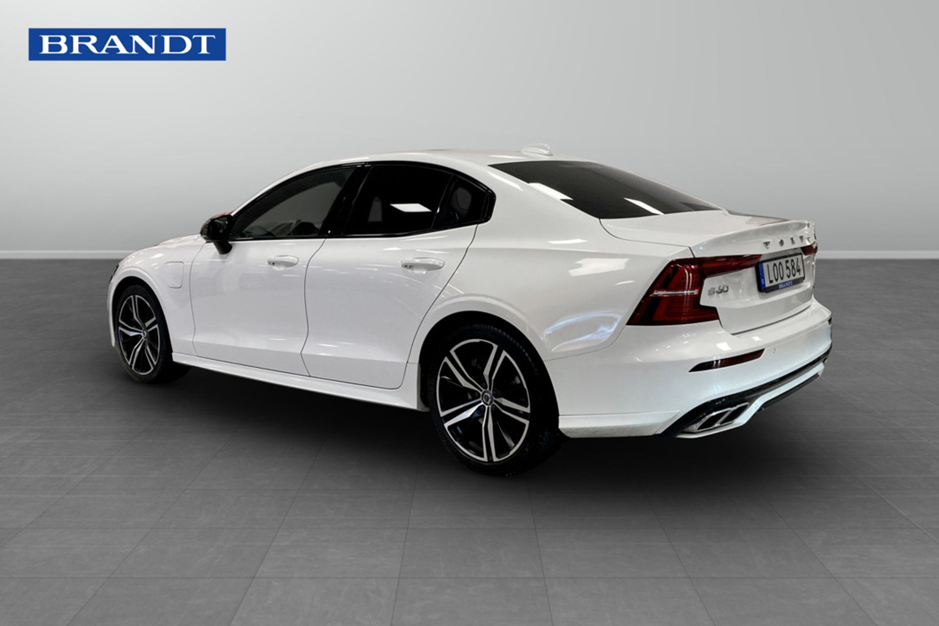 Volvo S60 Recharge T8 AWD 2021, bild 2/10