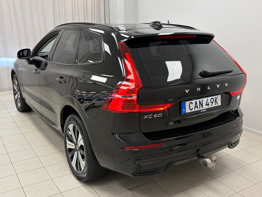 Bild 3 av Volvo XC60 Recharge T6 II Plus Dark Edition. | Drag | HarmanKardon