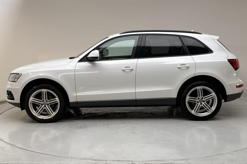 Bild 2 av Audi Q5 2.0 TDI quattro (177hk) Design Värmare