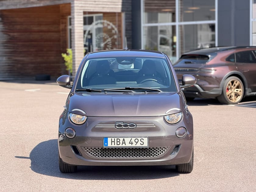 Bild 3 av Fiat 500e 42 kWh B-kamera Navi
