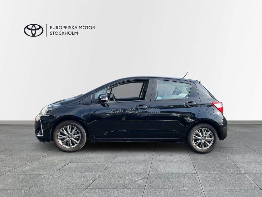 Bild 4 av Toyota Yaris 1,5 5D M/D S ACTIVE  - VINTERHJUL/BACKKAMERA