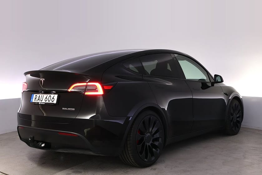 Bild 5 av Tesla Model Y Performance Autopilot Panorama Drag