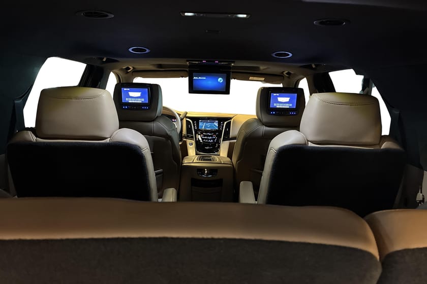 Bild 3 av Cadillac Escalade (EU) 6.2 V8 AFM 4WD  | Platinum | 360 | 7-Sits | Bose | HUD |