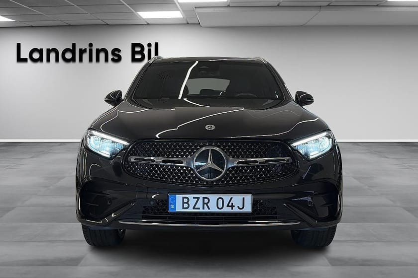 Bild 2 av Mercedes-Benz GLC 300 e 4MATIC 4MATIC,AMG Line,Drag,Burmester,MOMS