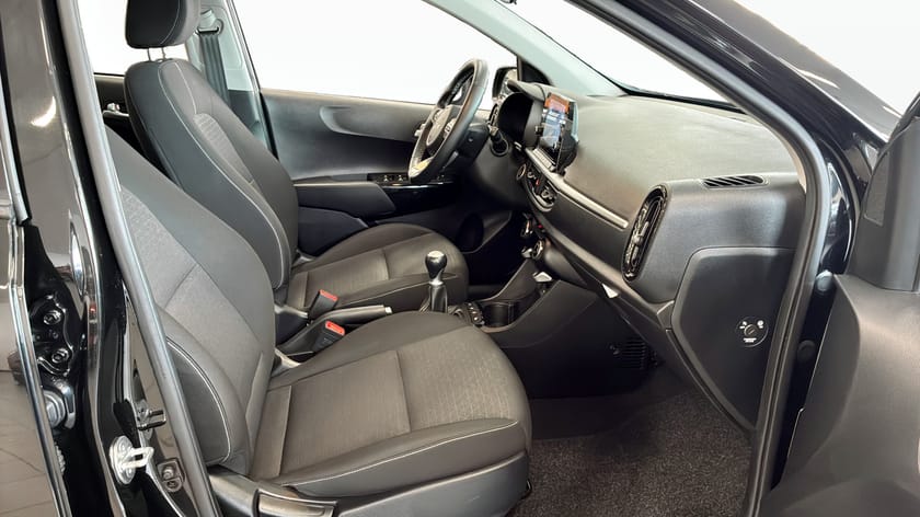 Bild 3 av Kia Picanto 1.0 MPI 67hk ADVANCE / B-KAMERA / APPLE CARPLAY /