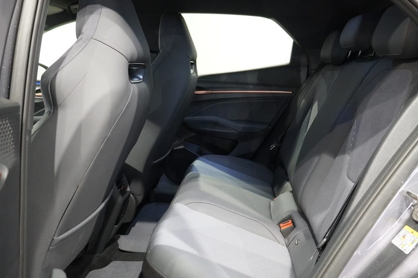 Bild 5 av CUPRA Raval Endurance