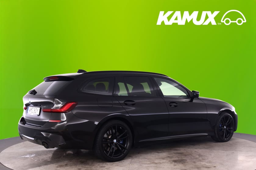 Bild 2 av BMW 330e xDrive Touring M-Sport 292hk