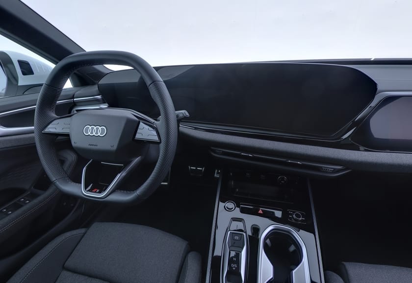 Bild 3 av Audi A6 Avant e-hybrid quattro S-LINE