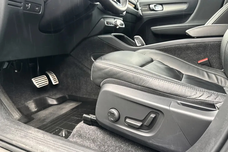 Volvo XC40 Recharge Twin bilde 16