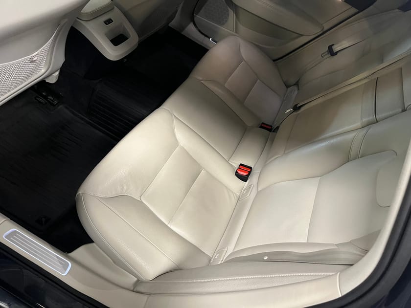 Bild 5 av Volvo V90 D4 Momentum Advanced SE II