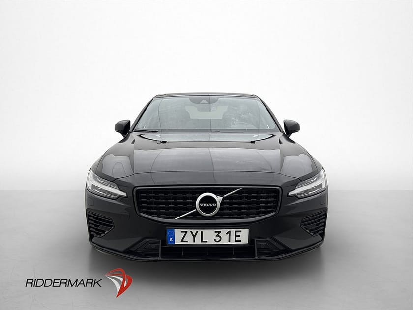 Bild 2 av Volvo S60 Recharge T8 AWD R-Design Värmare Kamera Navi Drag